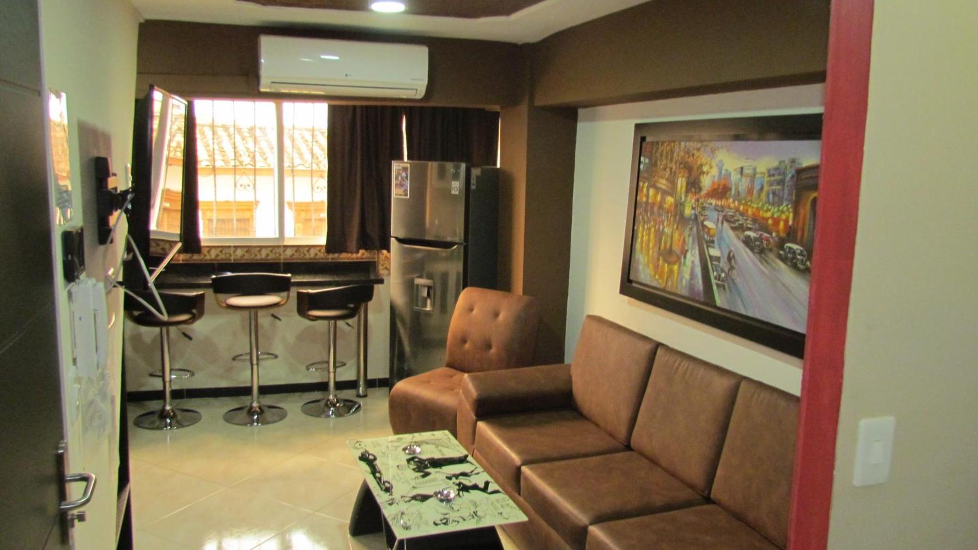 Apartamentos En El Poblado ميديلين الغرفة الصورة