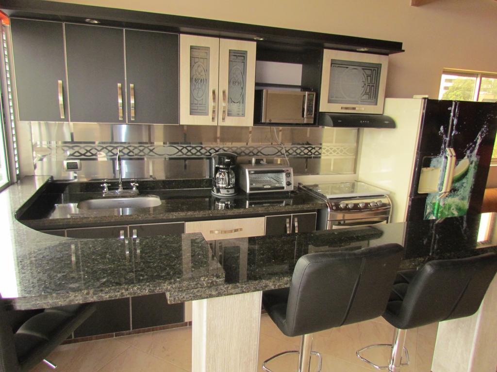 Apartamentos En El Poblado ميديلين المظهر الخارجي الصورة