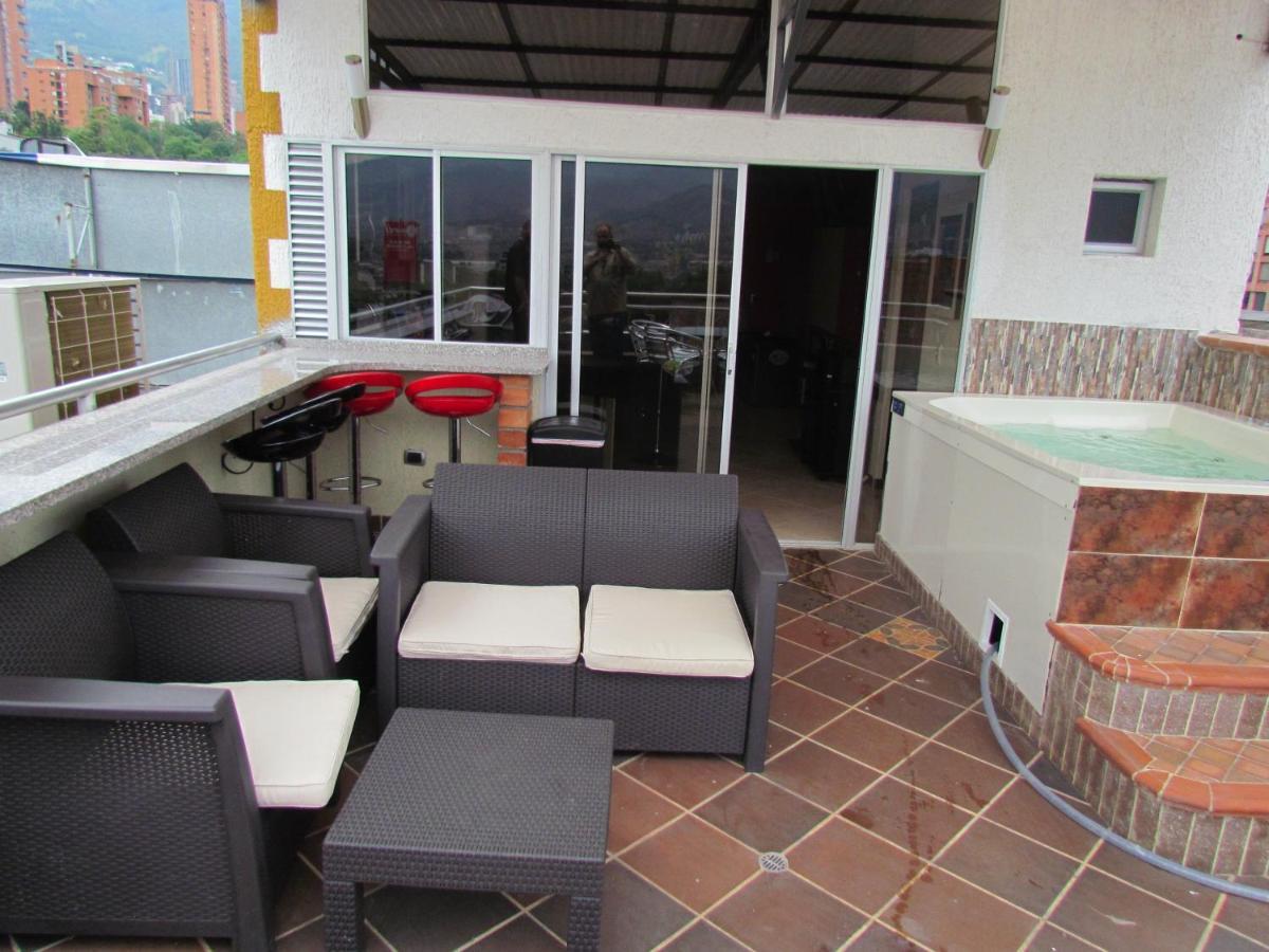 Apartamentos En El Poblado ميديلين المظهر الخارجي الصورة